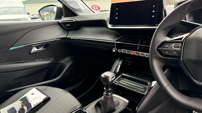 Peugeot 208 1.2 PureTech 100 Allure Premium + 5dr Petrol Hatchback